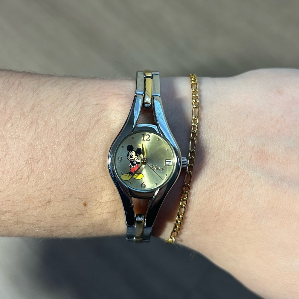 Vintage Disney Mickey Mouse Watch